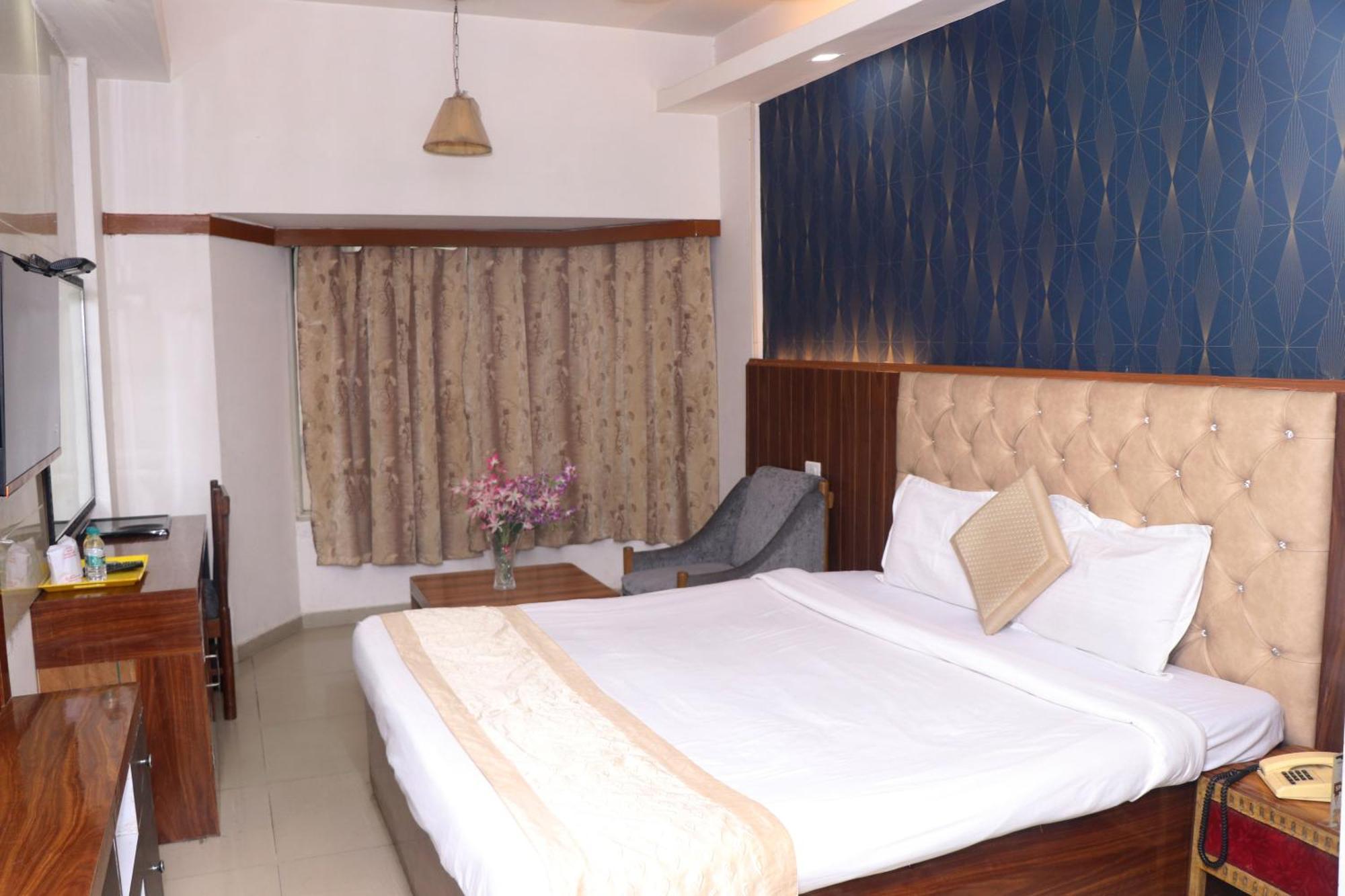 פאטנה Hotel Samrat International מראה חיצוני תמונה