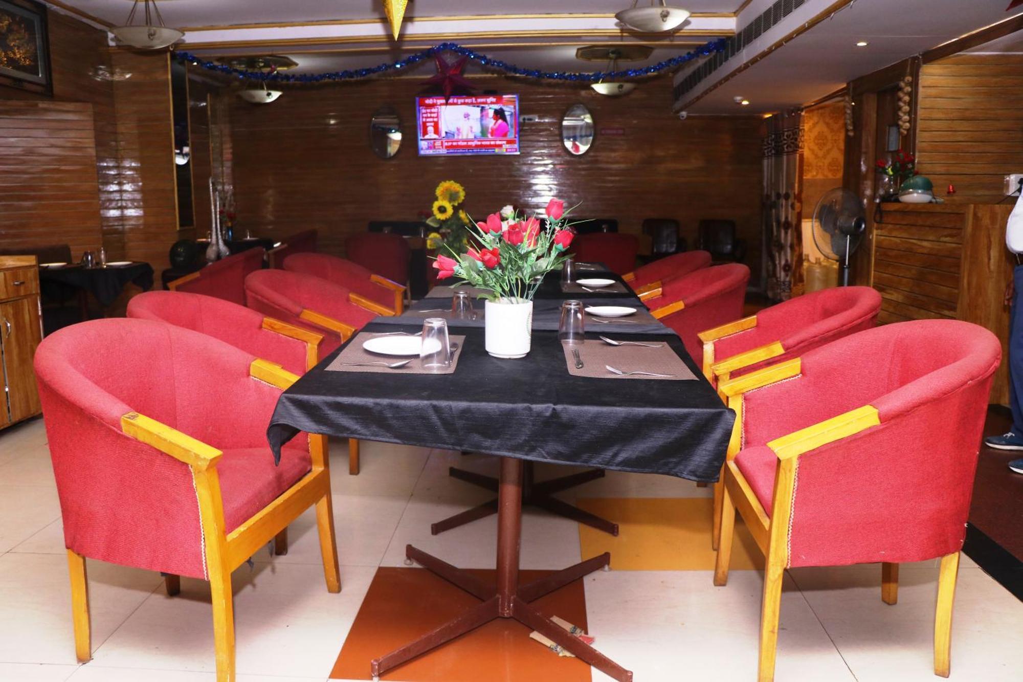 פאטנה Hotel Samrat International מראה חיצוני תמונה