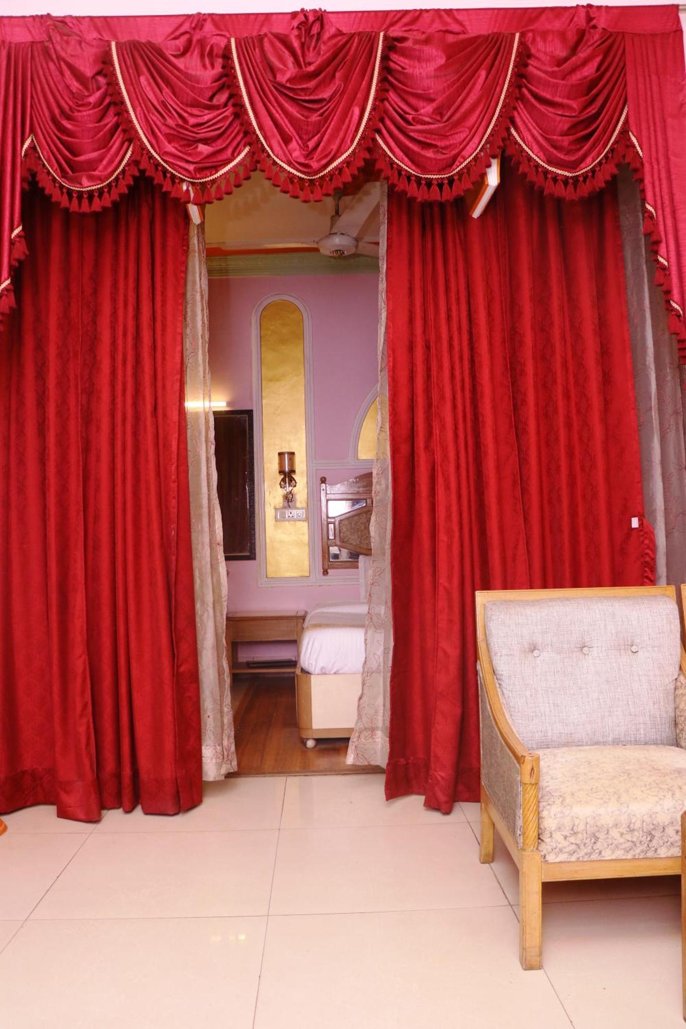 פאטנה Hotel Samrat International מראה חיצוני תמונה