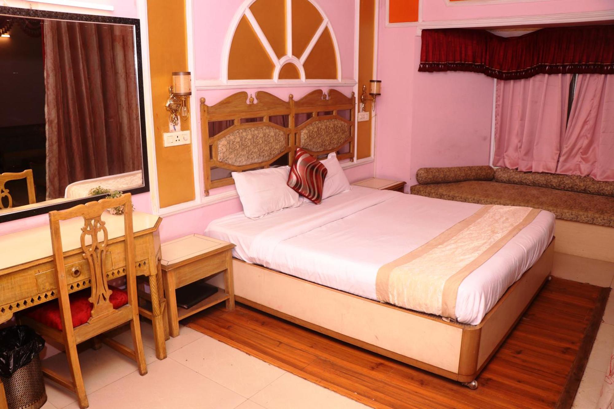 פאטנה Hotel Samrat International מראה חיצוני תמונה